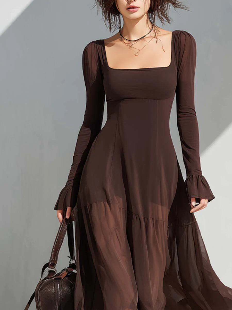Abito midi svasato vintage con maniche trasparenti e scollo quadrato